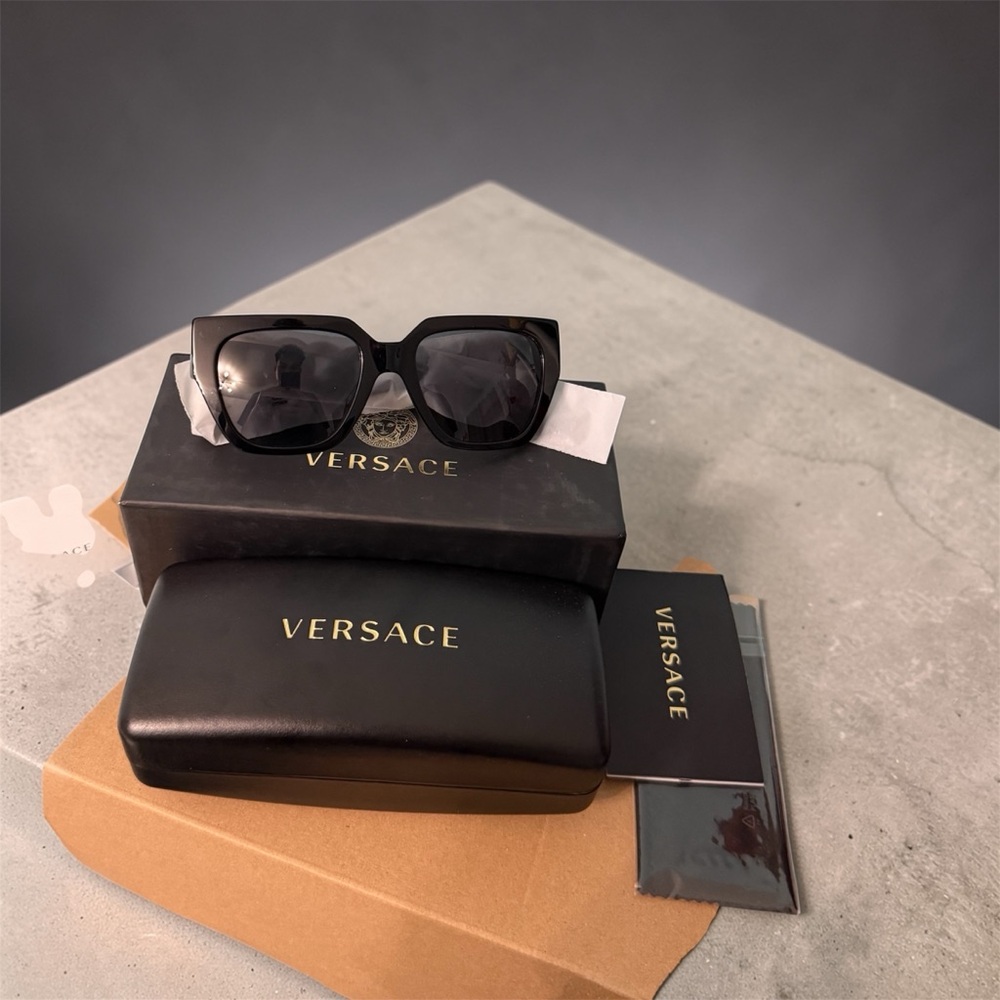 Sunglasses Versace VE 4409 F Asian fit GB1/87 Black